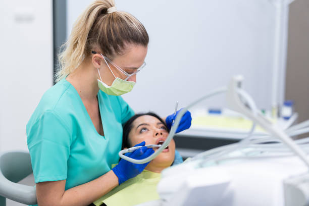 Best Broken or Cracked Tooth Emergency Dentist in Hitchcock, TX